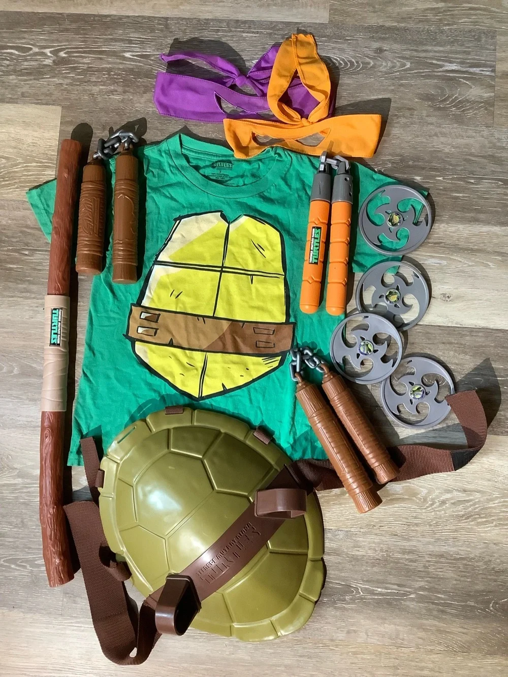 Kids Teenage Mutant Ninja Turtle outfit, Size 7 youth